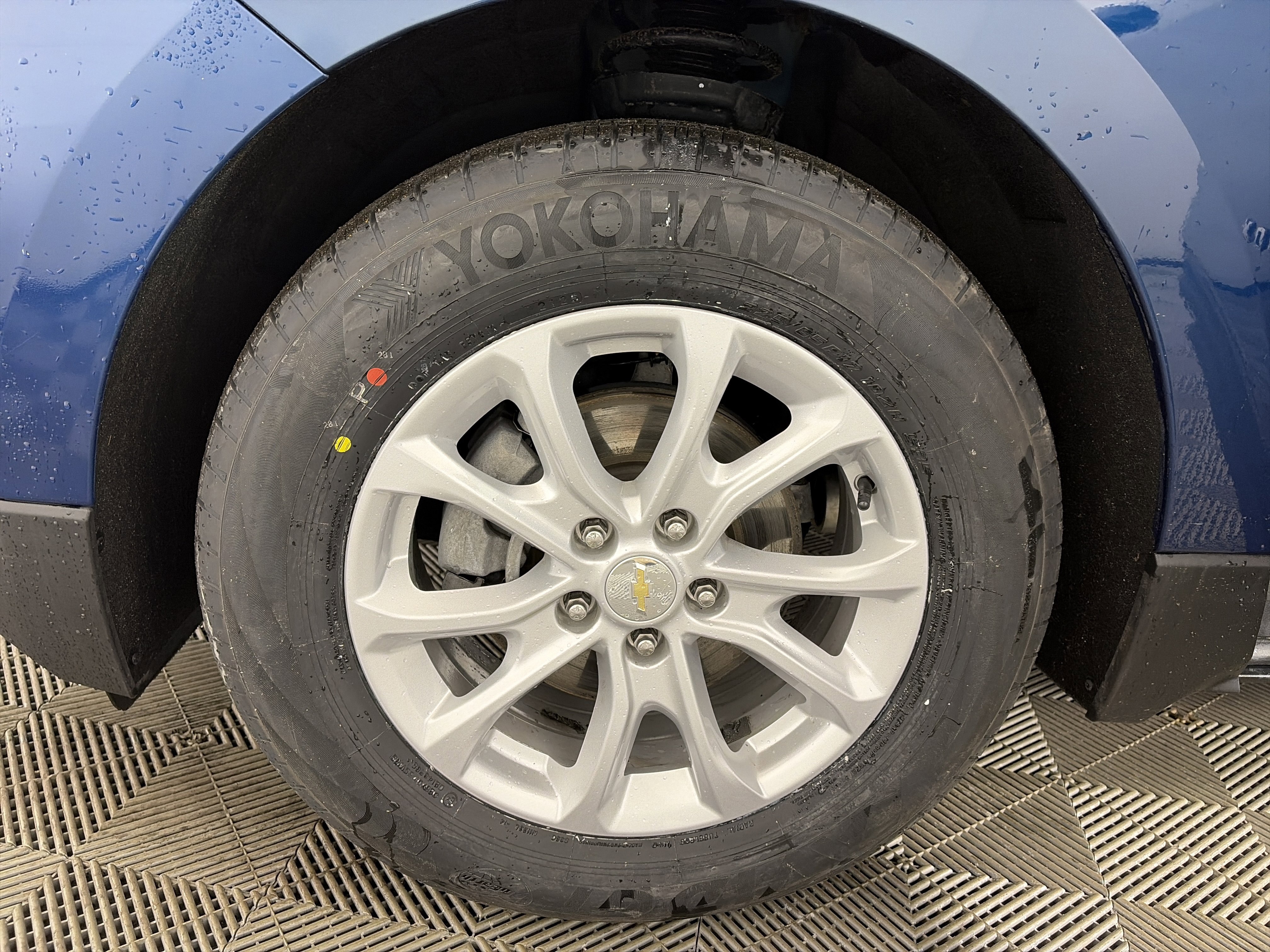 Used 2021 Chevrolet Equinox LT image 13