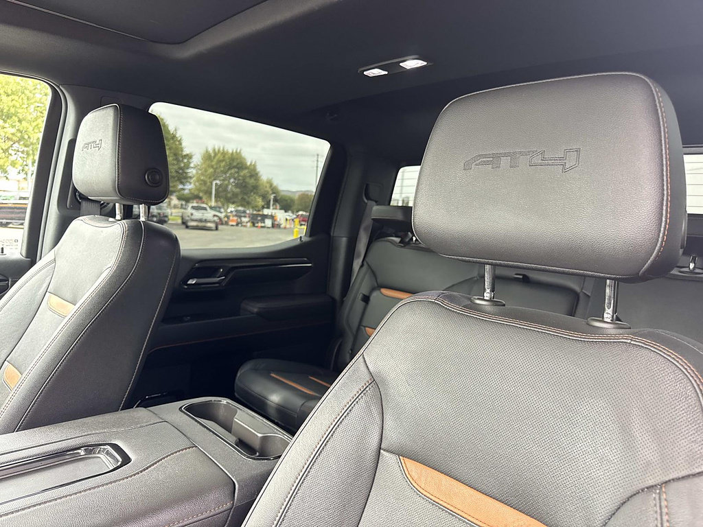 Used 2022 GMC Sierra 1500 AT4 w/ AT4 Premium Package AWD/4WD image 23