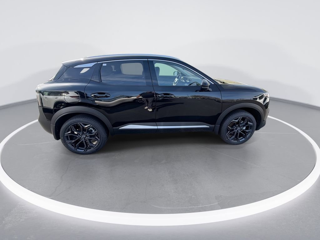 New 2026 Nissan Kicks SR w/ SR Premium Package AWD/4WD image 9