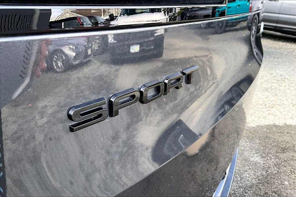 Used 2025 Land Rover Range Rover Sport Dynamic SE image 34