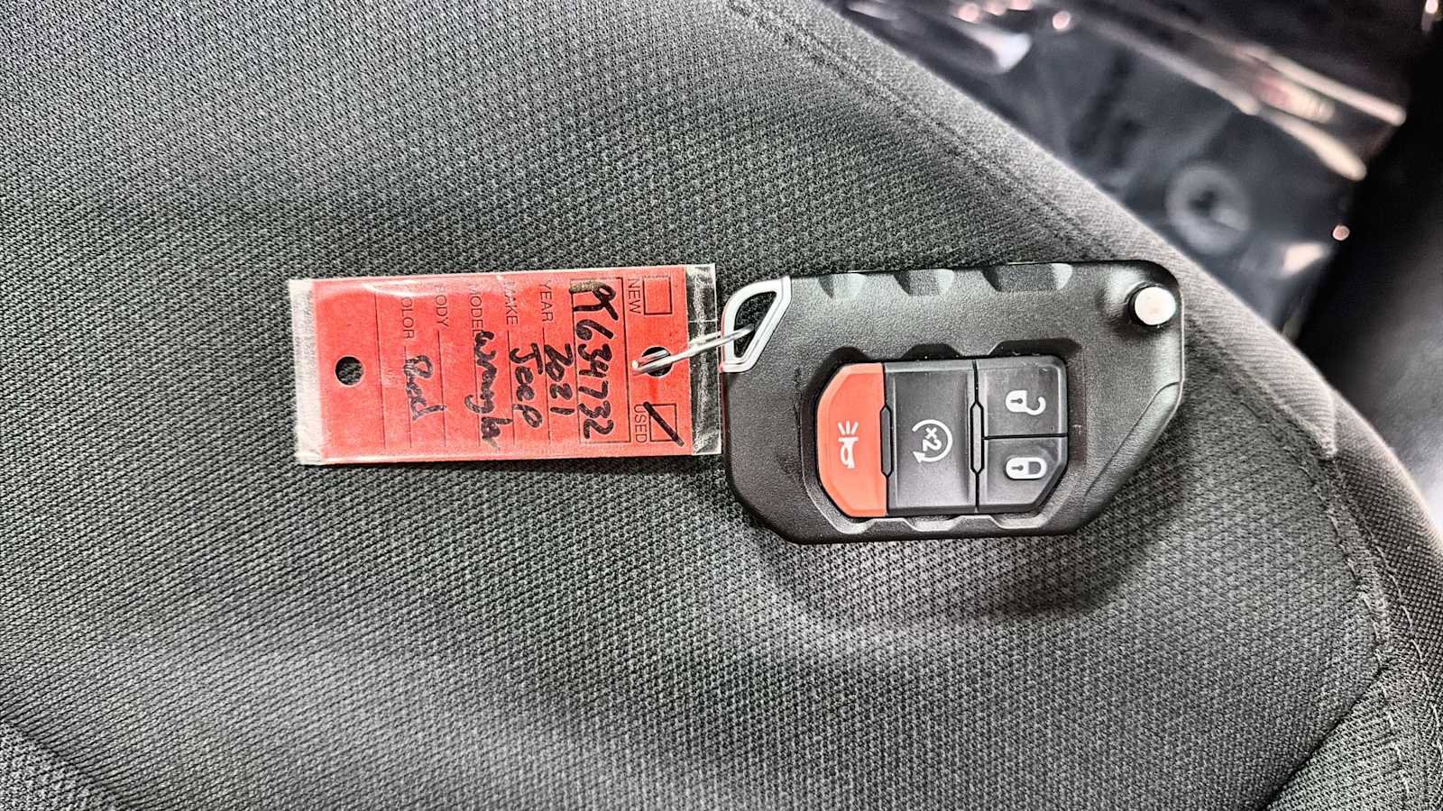 Used 2021 Jeep Wrangler Unlimited Sahara image 30