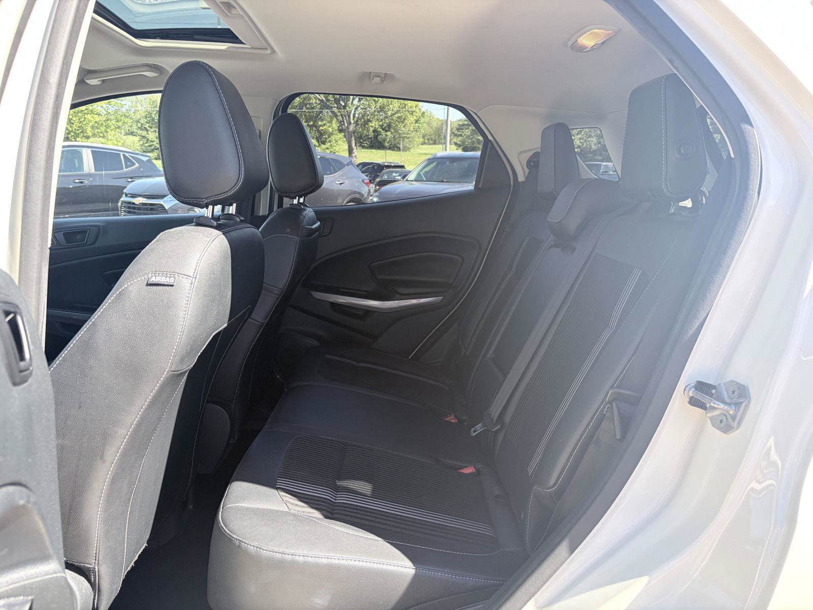 Used 2020 Ford EcoSport SES w/ SES Black Appearance Package AWD/4WD image 14