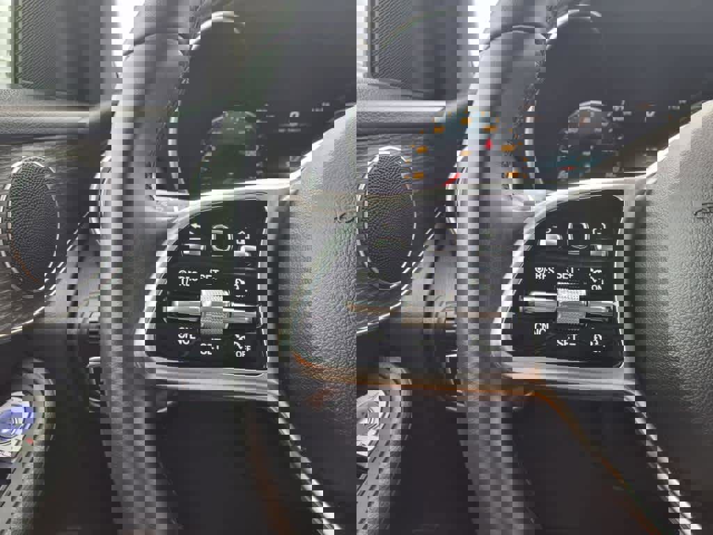 Used 2022 Mercedes-Benz GLC 300 4MATIC image 23