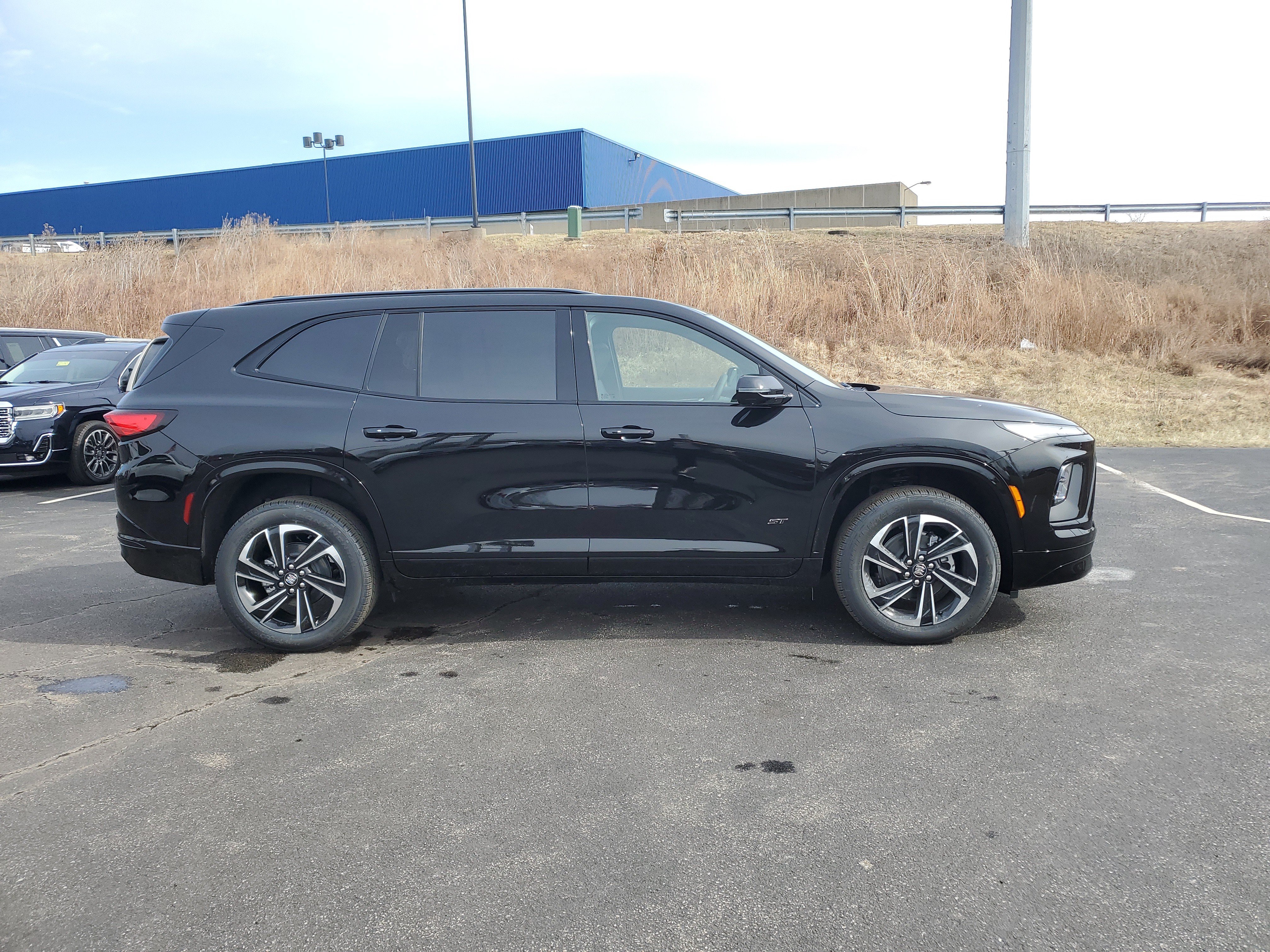 New 2026 Buick Enclave Sport Touring w/ Power Package FWD image 3