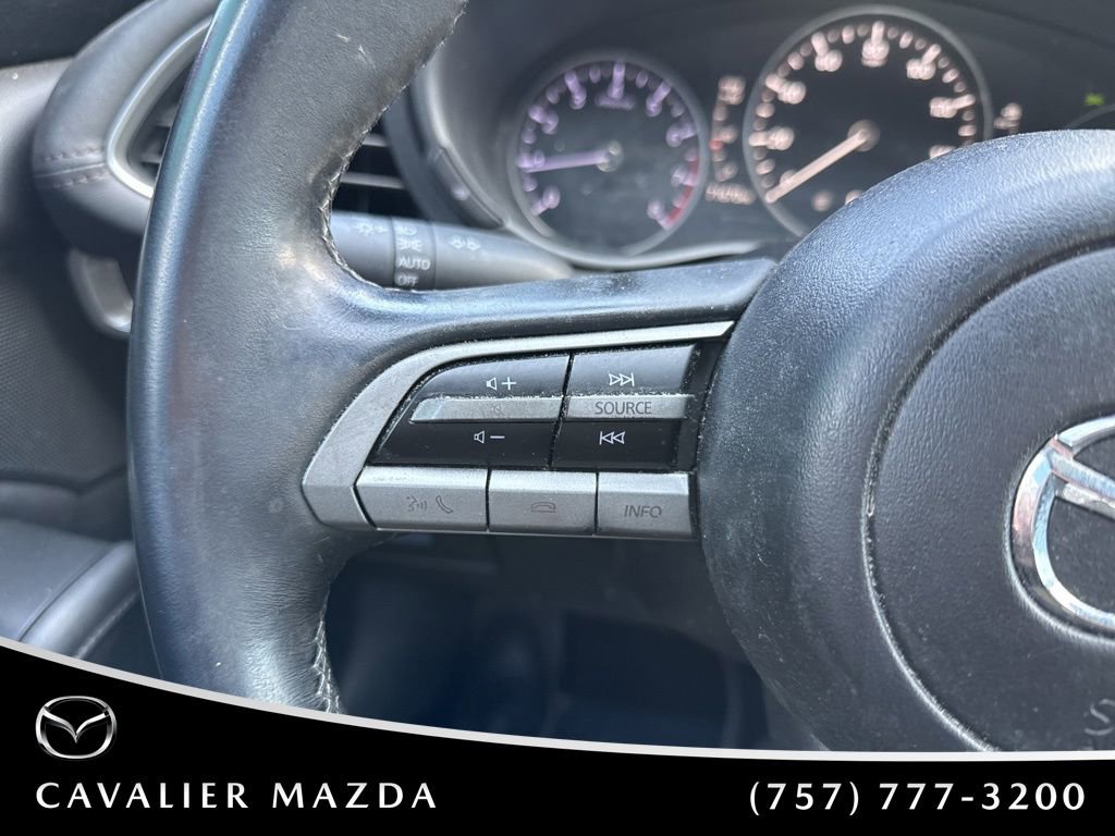 Used 2020 MAZDA MAZDA3 Hatchback FWD image 10