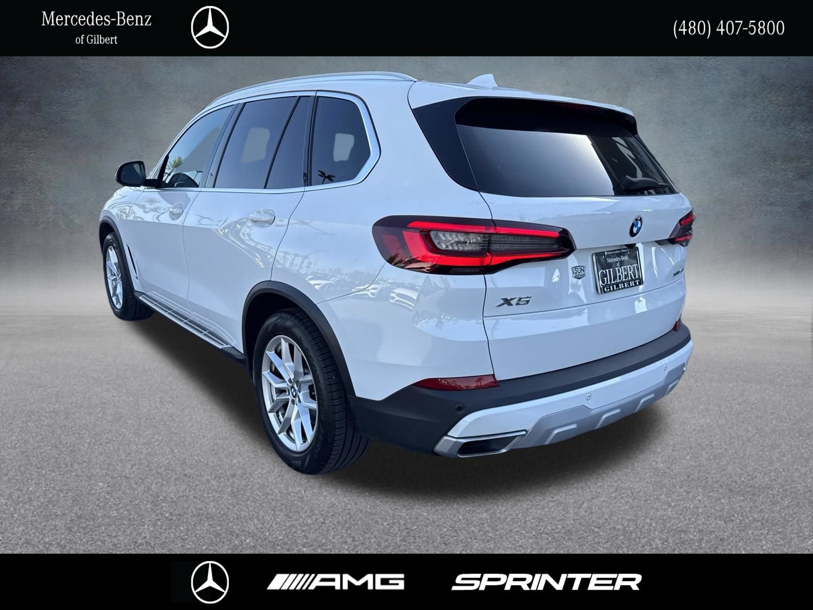 Used 2022 BMW X5 xDrive40i w/ Luxury Seating Package AWD/4WD image 3