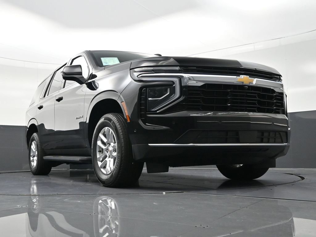 Used 2025 Chevrolet Tahoe LS image 30