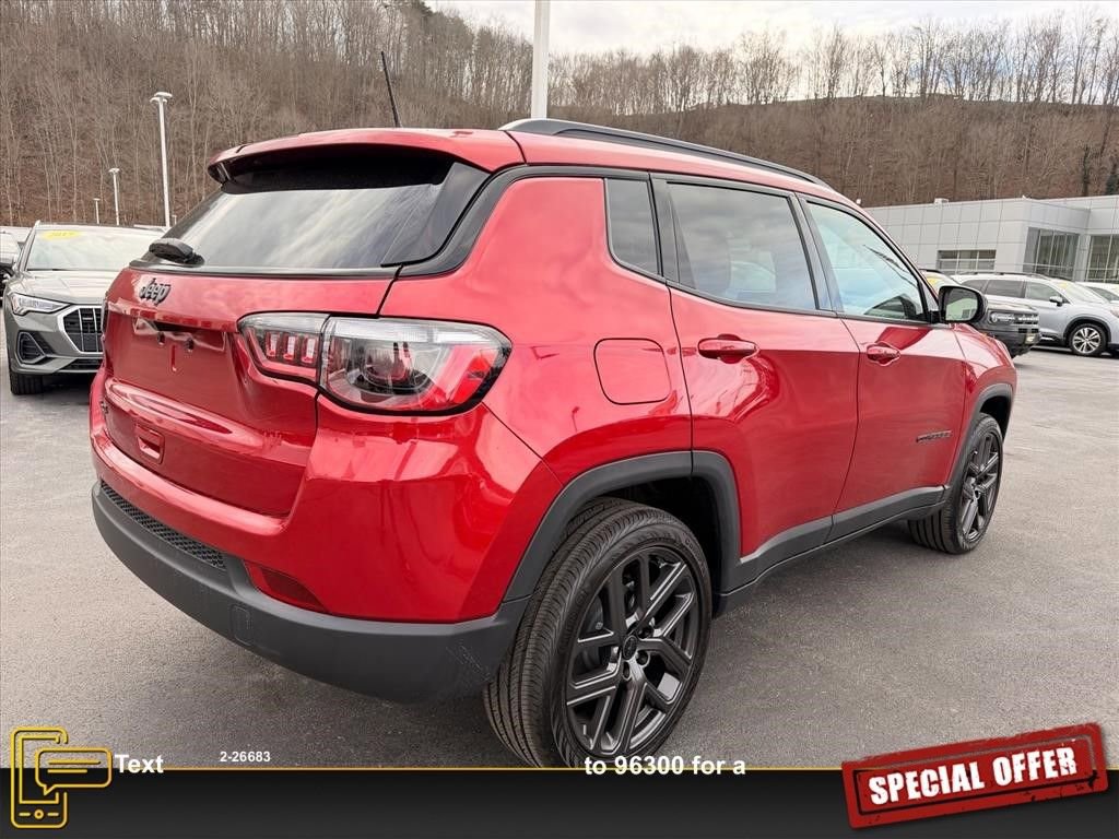 New 2026 Jeep Compass Latitude image 4