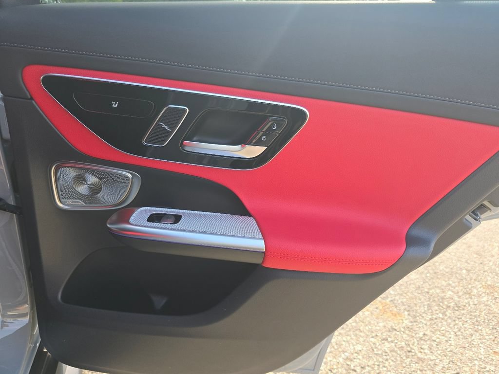 New 2027 Mercedes-Benz GLC 300 4MATIC image 25