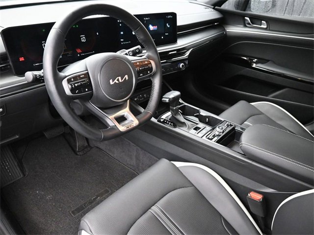 Used 2025 Kia K5 GT-Line image 18