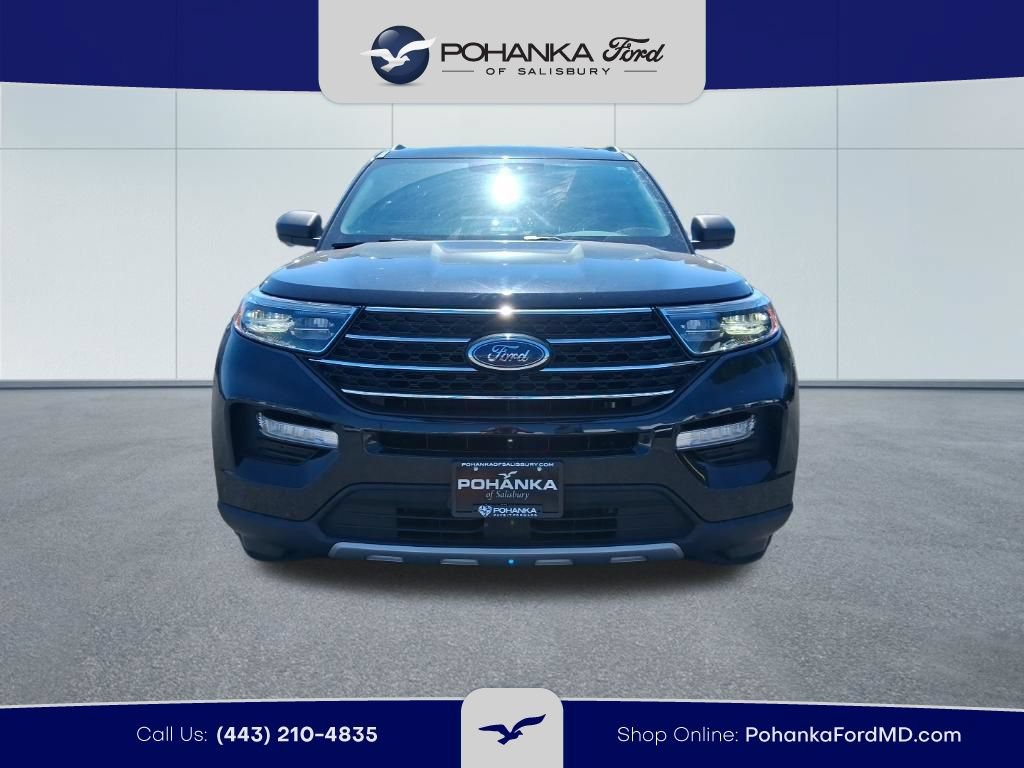 Used 2020 Ford Explorer XLT w/ Equipment Group 202A AWD/4WD image 2