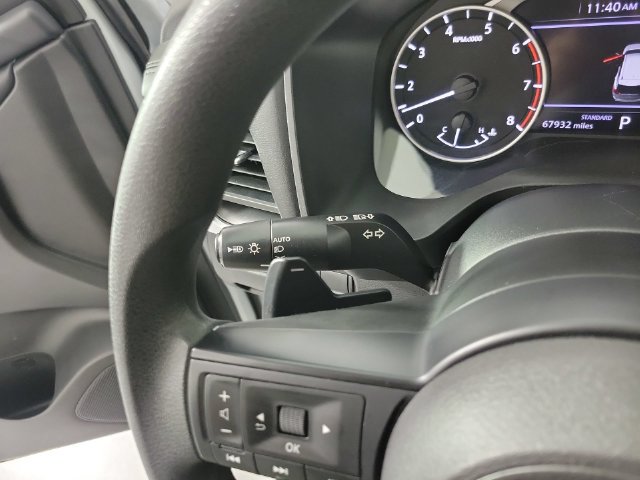 Used 2024 Nissan Rogue SV FWD image 15