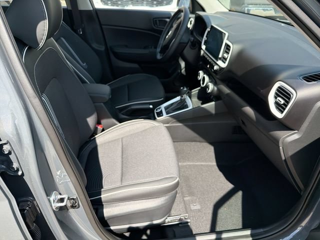 New 2026 Hyundai Venue SEL FWD image 26
