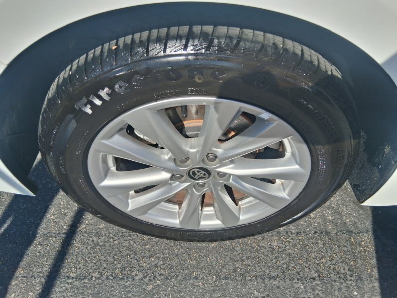 Used 2023 Toyota Corolla LE w/ LE Convenience Package FWD image 19