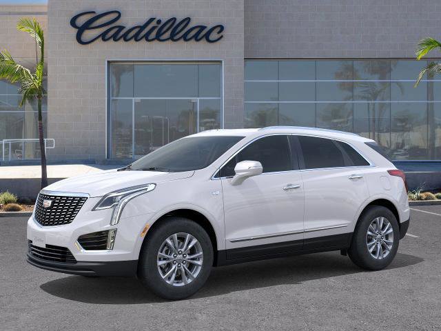 New 2026 Cadillac XT5 Luxury image 2