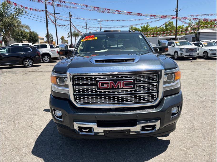 Used 2018 GMC Sierra 3500 Denali w/ Duramax Plus Package AWD/4WD image 21