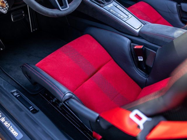 Certified 2025 Porsche 718 Boxster Spyder RS RWD image 44