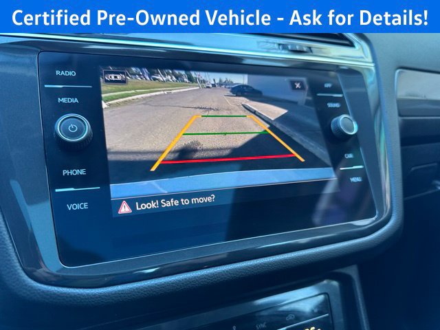 Used 2023 Volkswagen Tiguan SE w/ Panoramic Sunroof Package AWD/4WD image 12