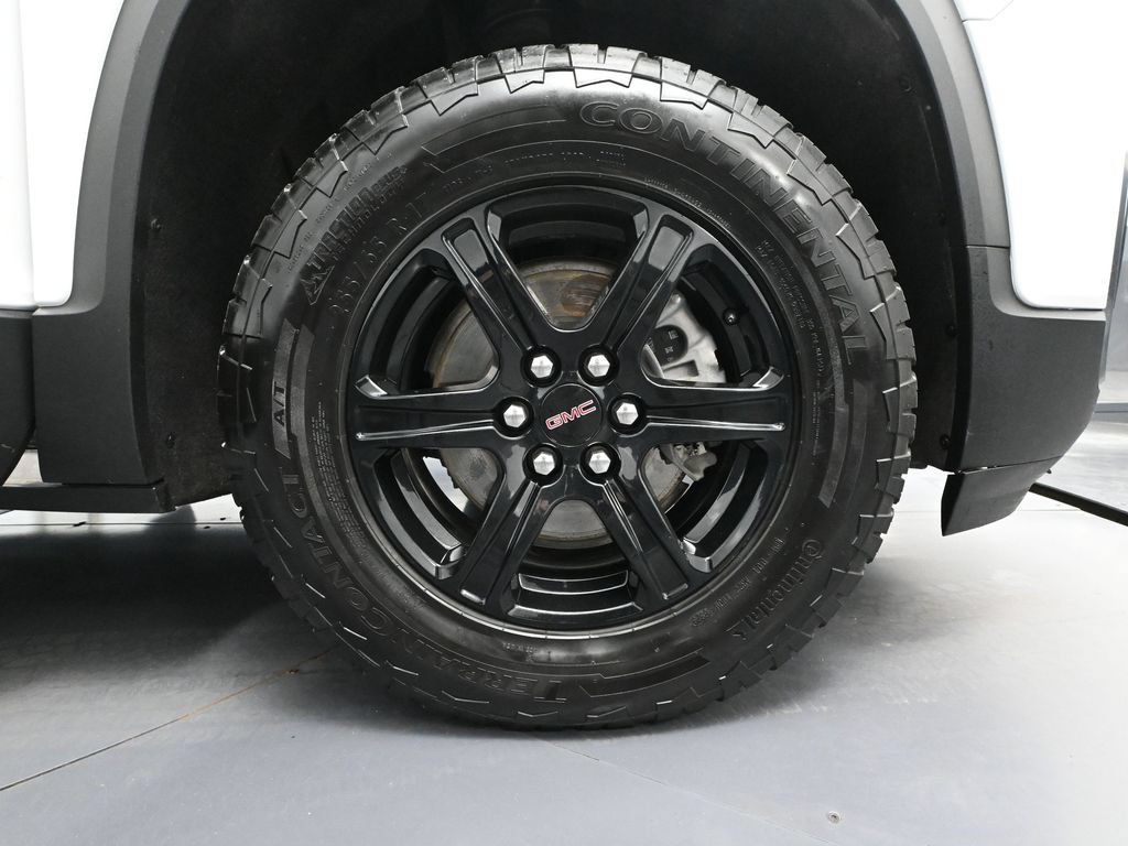 Used 2021 GMC Acadia AT4 w/ Trailering Package AWD/4WD image 12