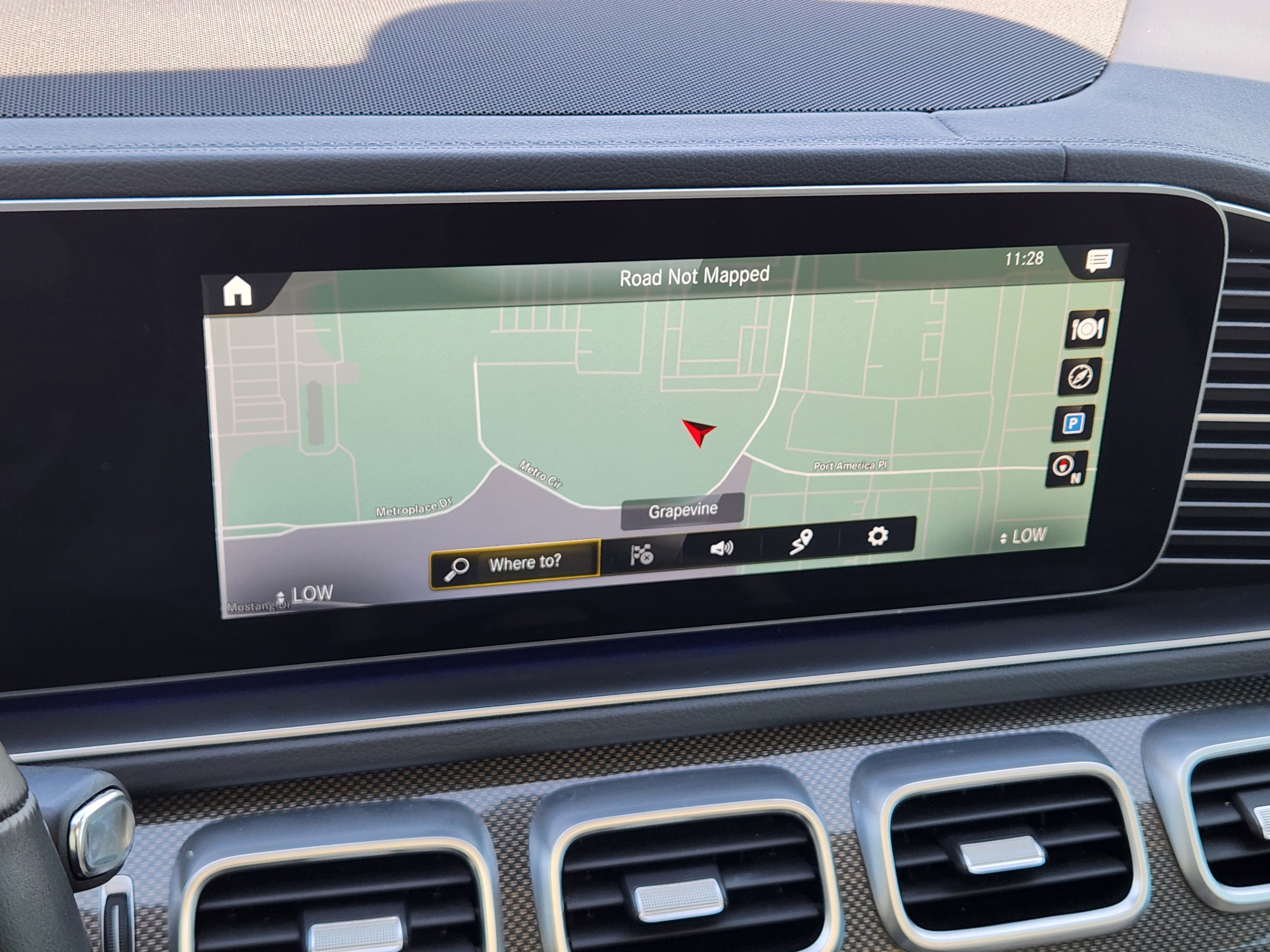 Used 2021 Mercedes-Benz GLS 580 4MATIC image 11