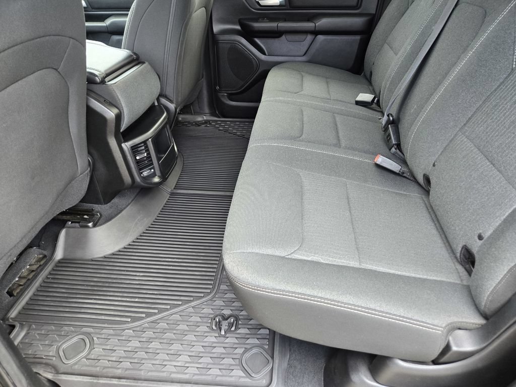 Used 2019 RAM 1500 Tradesman AWD/4WD image 11