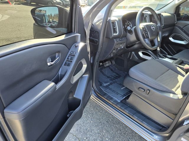 Used 2023 Nissan Frontier SV w/ Technology Package image 17
