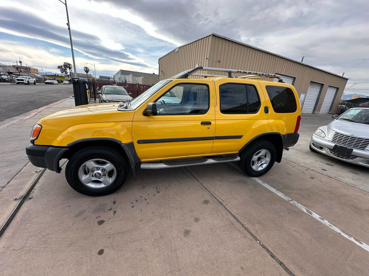 Used 2001 Nissan Xterra SE image 4