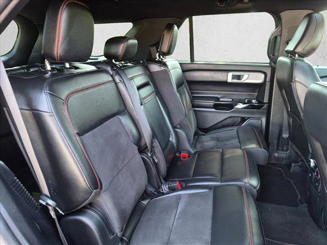 Used 2022 Ford Explorer ST-Line w/ Class IV Trailer Tow Package AWD/4WD image 19