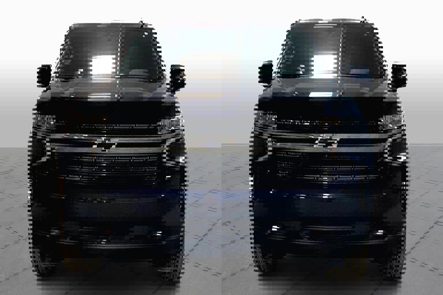 Used 2021 Chevrolet Tahoe RST w/ Luxury Package image 4