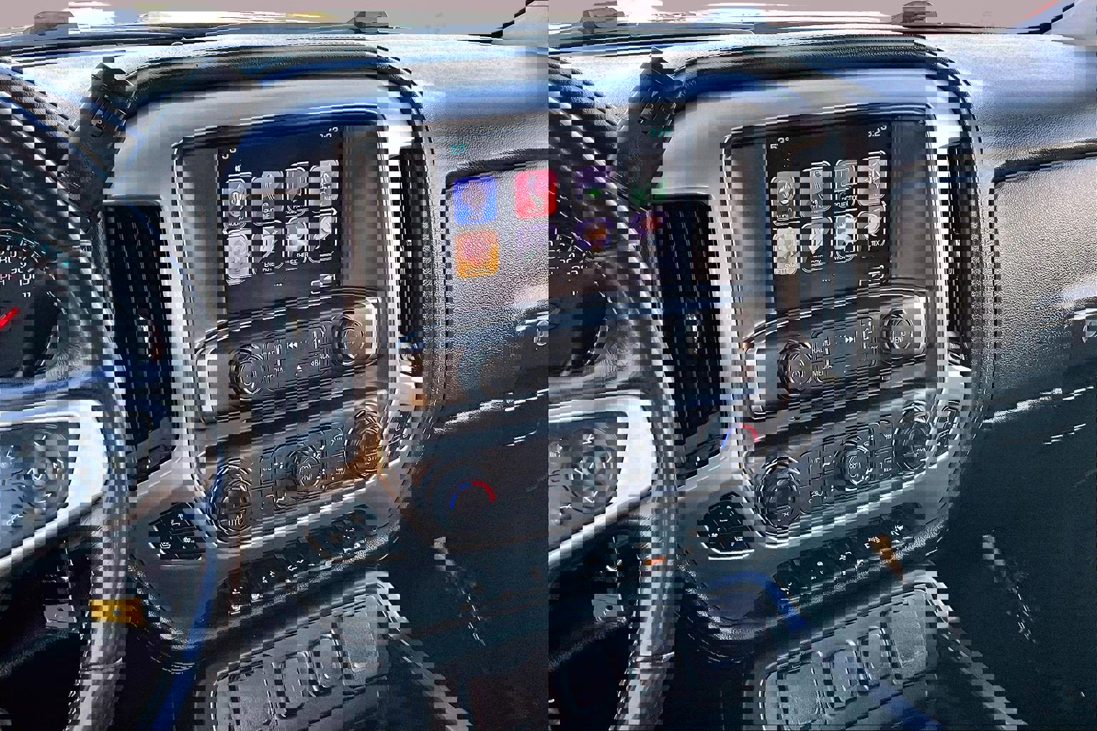 Used 2018 GMC Sierra 1500 SLT image 6