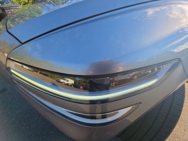 Used 2024 Genesis GV80 2.5T image 47
