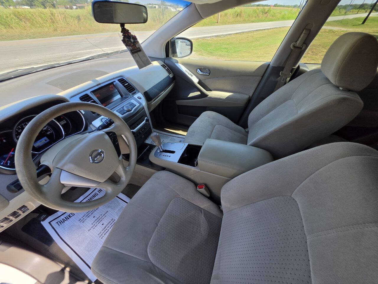 Used 2011 Nissan Murano S FWD image 3