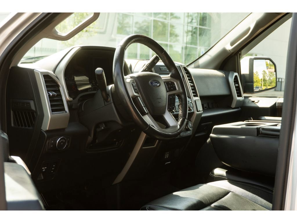 Used 2018 Ford F150 Lariat image 11