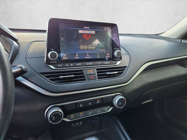Used 2020 Nissan Altima 2.5 S FWD image 5