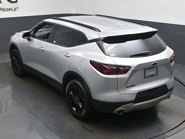 Used 2021 Chevrolet Blazer LT FWD image 42