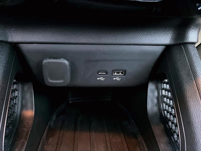 Used 2025 Chevrolet TrailBlazer LT FWD image 25