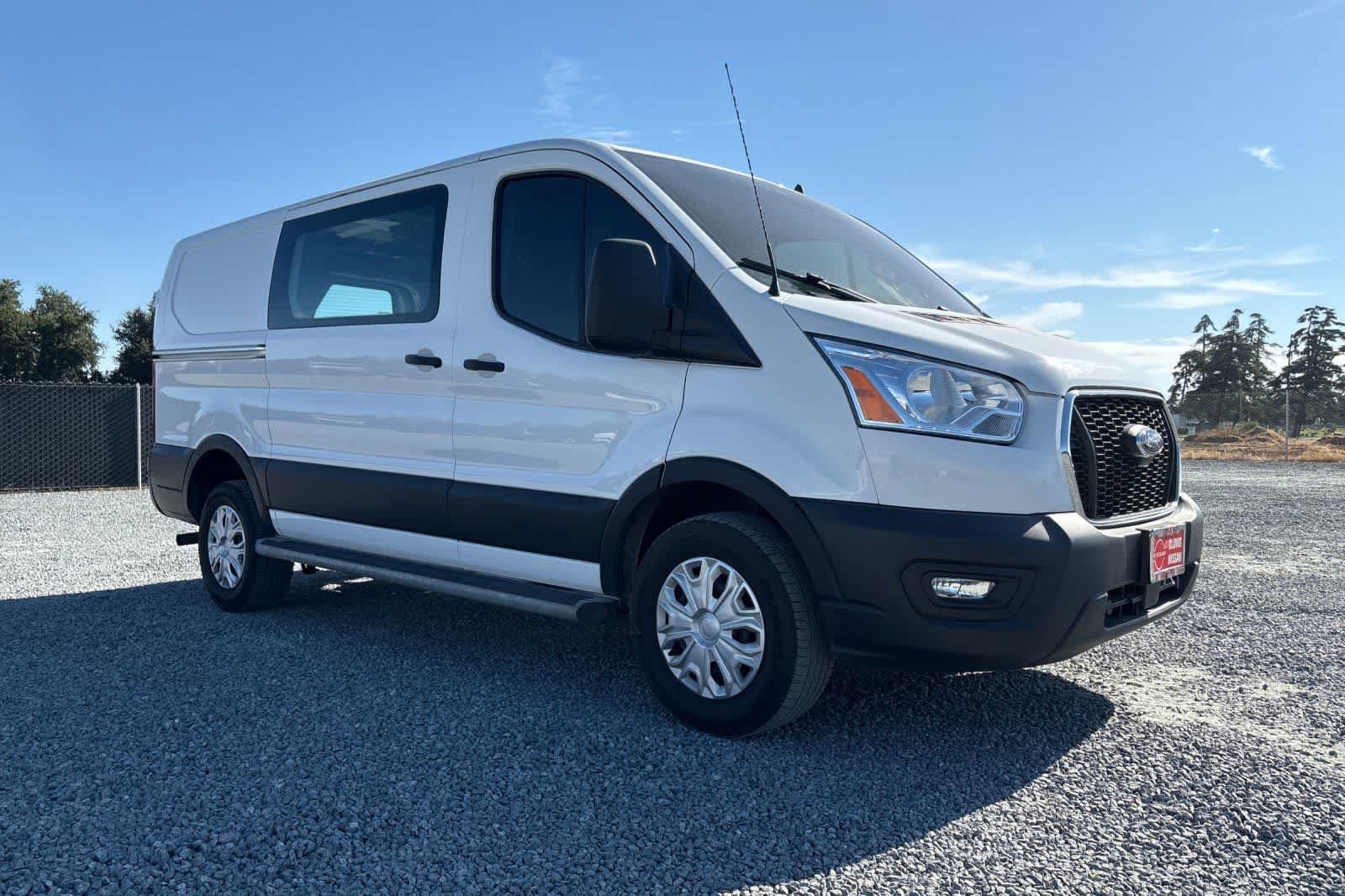 Used 2022 Ford Transit 250 Low Roof w/ Exterior Upgrade Package RWD image 9