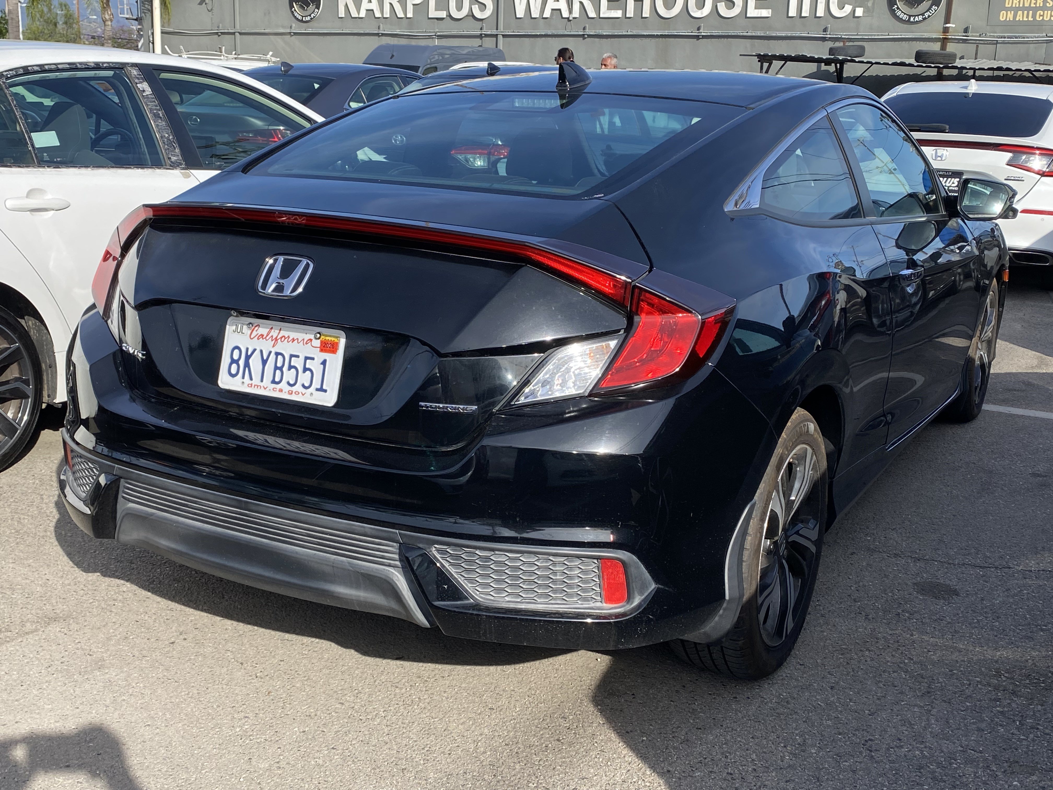 Used 2018 Honda Civic Touring image 8