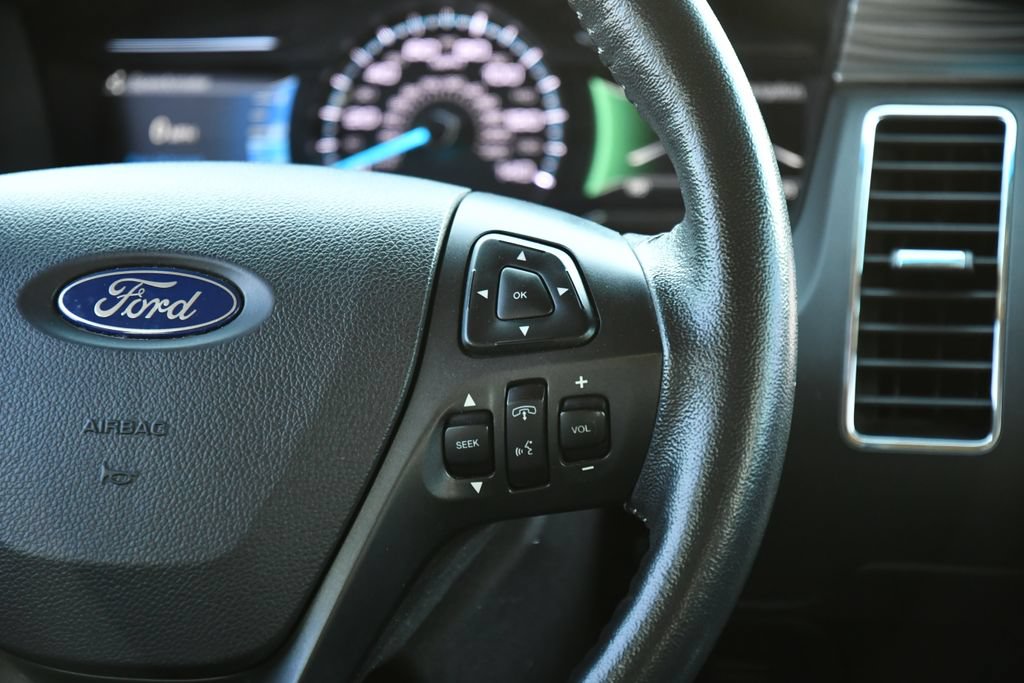 Used 2019 Ford Flex SEL w/ Equipment Group 202A FWD image 24