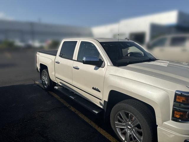 Used 2014 Chevrolet Silverado 1500 High Country w/ High Country Premium Package AWD/4WD image 3