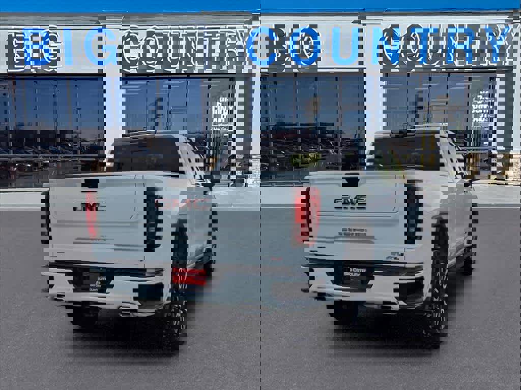 Used 2024 GMC Sierra 1500 AT4 w/ Technology Package image 5