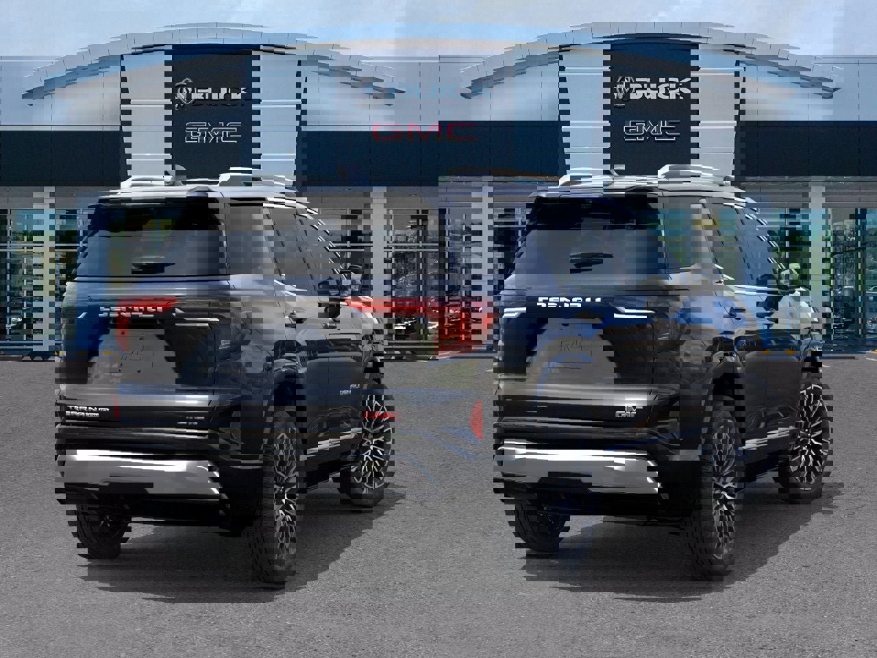 New 2026 GMC Terrain Denali w/ LPO, Floor Liner Package image 4