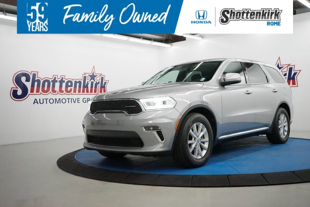 Used 2021 Dodge Durango SXT w/ 3rd Row Seating Group image 1