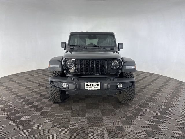 Used 2025 Jeep Wrangler Willys image 3