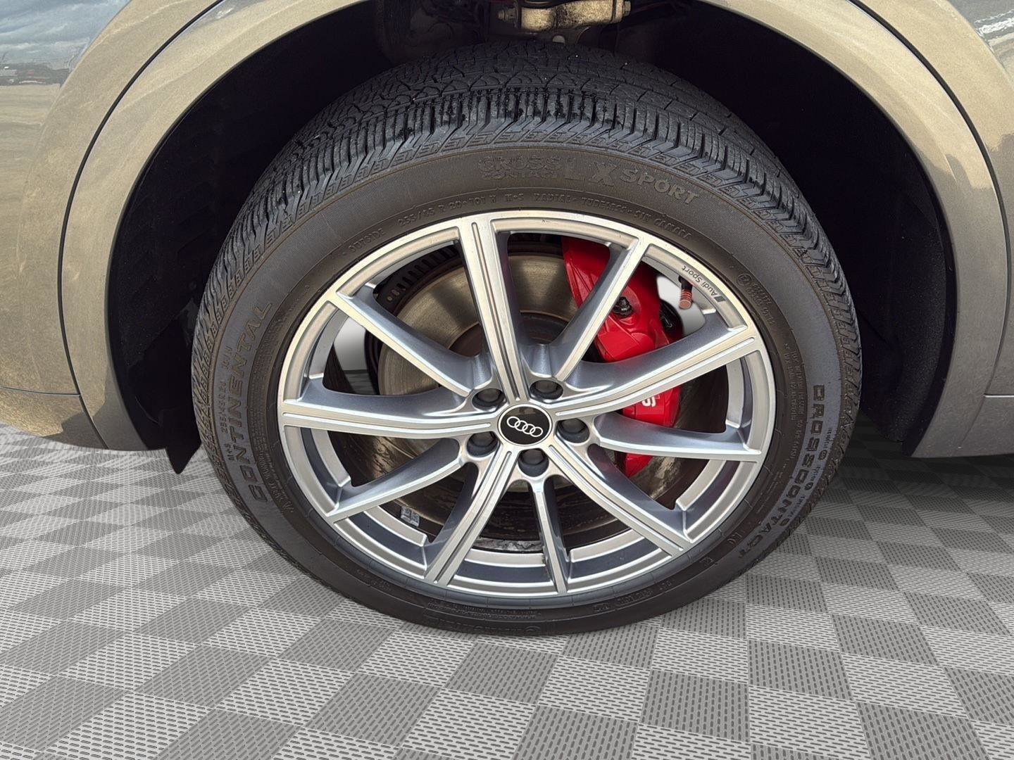 Used 2021 Audi SQ5 Premium Plus w/ Premium Plus Package image 9