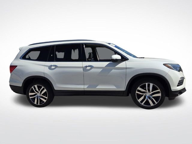 Used 2017 Honda Pilot Elite image 9