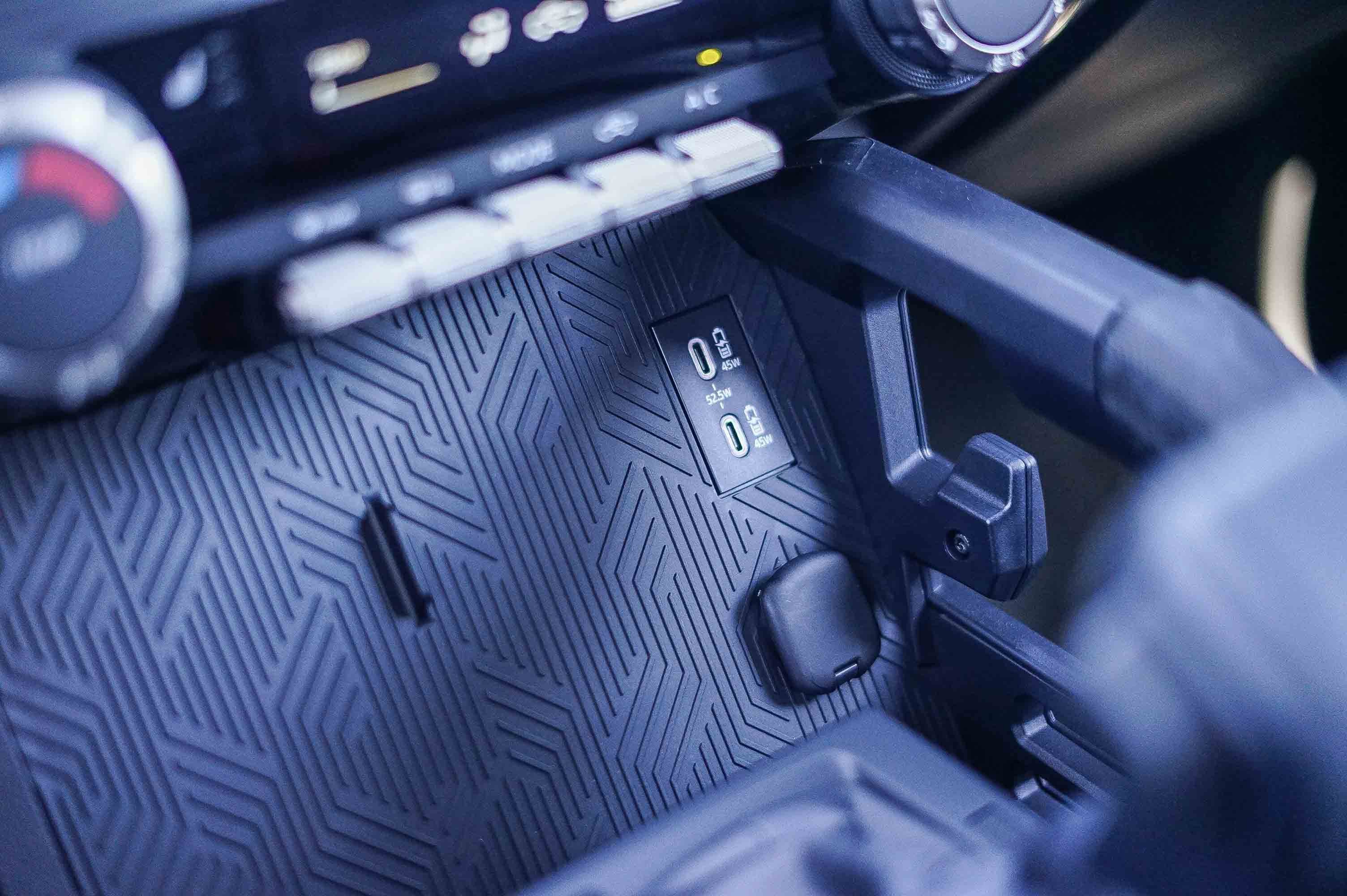 Used 2025 Toyota Tacoma SR5 image 24