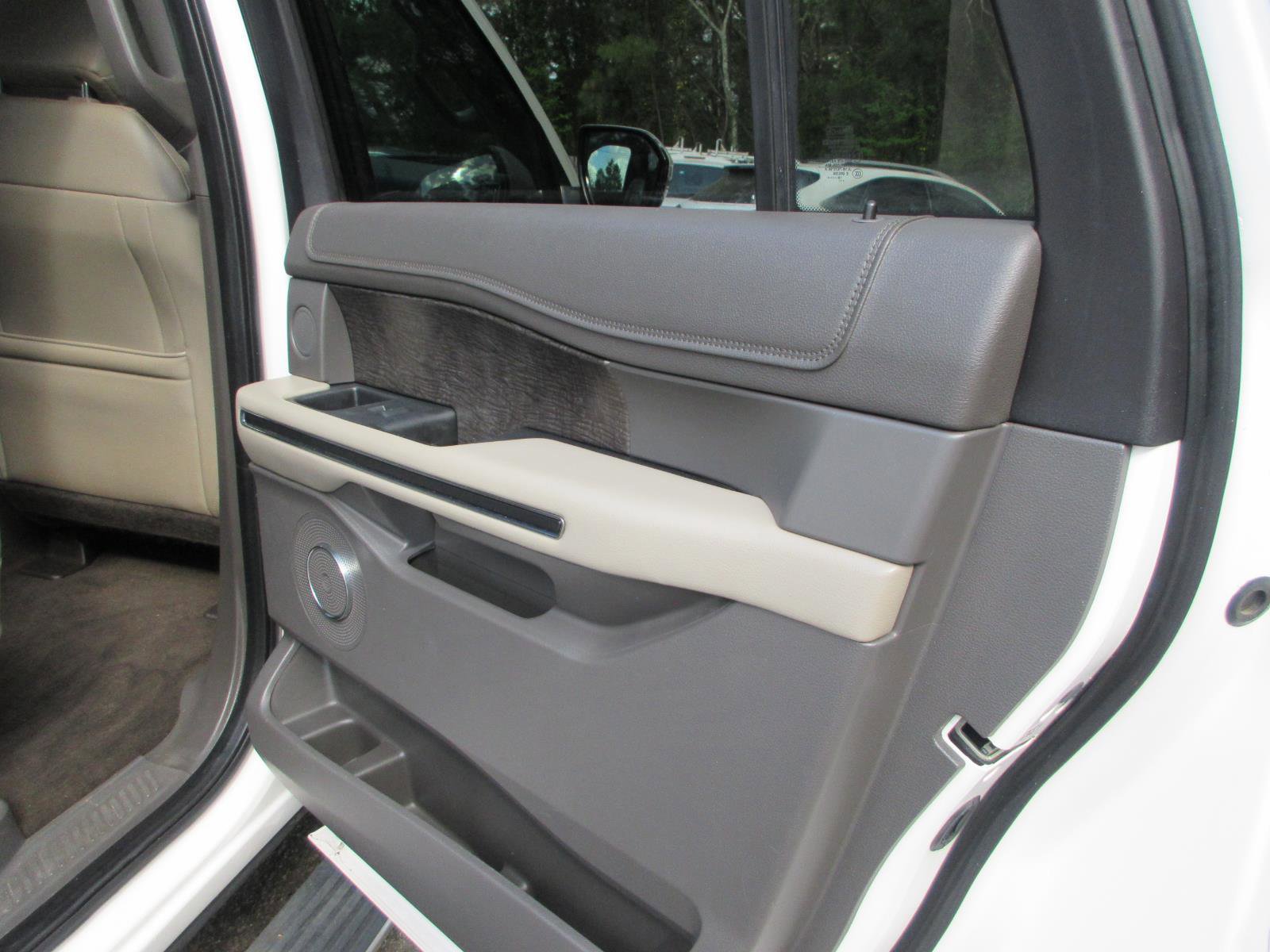 Used 2018 Ford Expedition Max Limited w/ Equipment Group 302A image 18