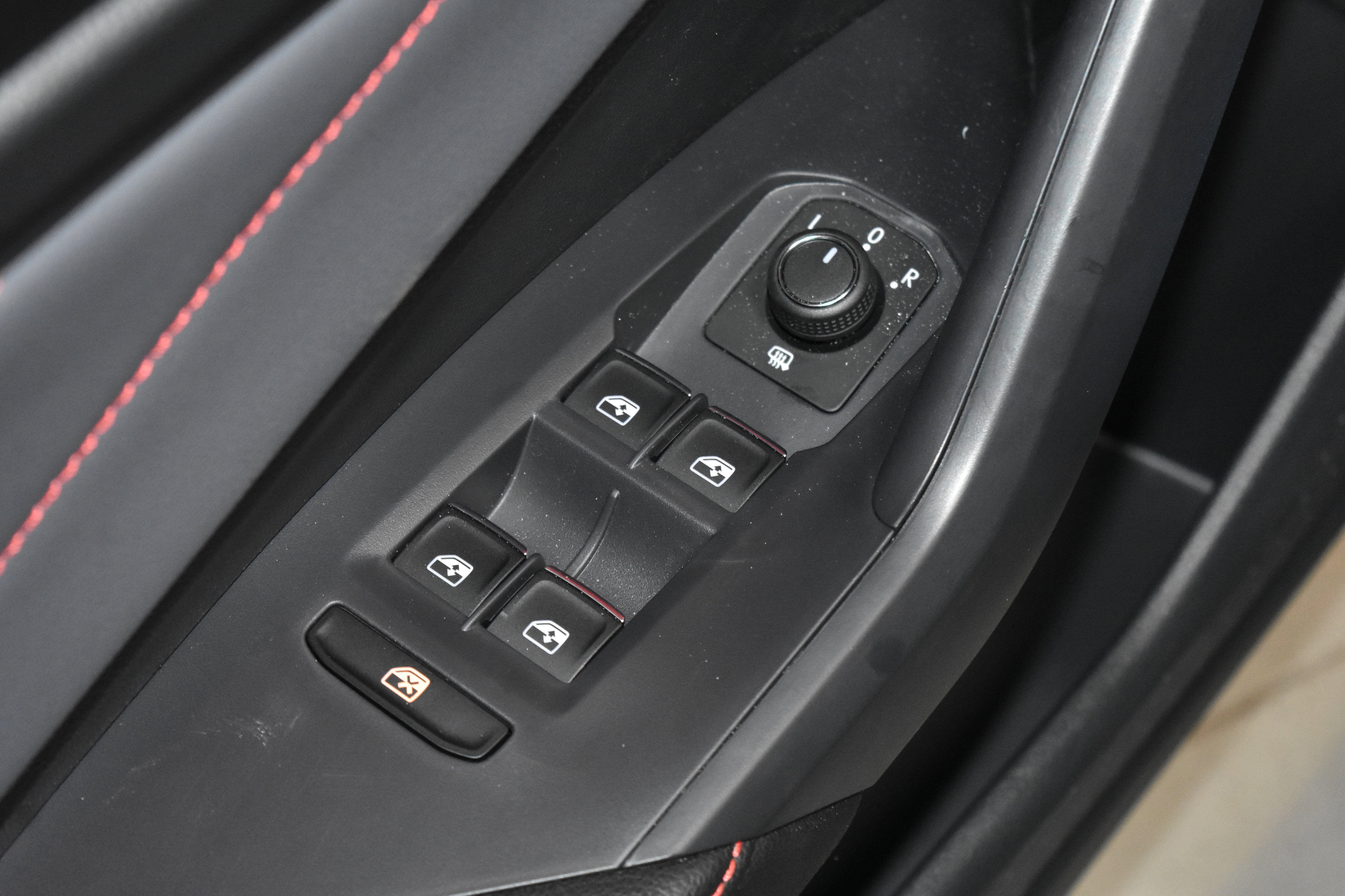 New 2026 Volkswagen Jetta GLI Autobahn FWD image 4