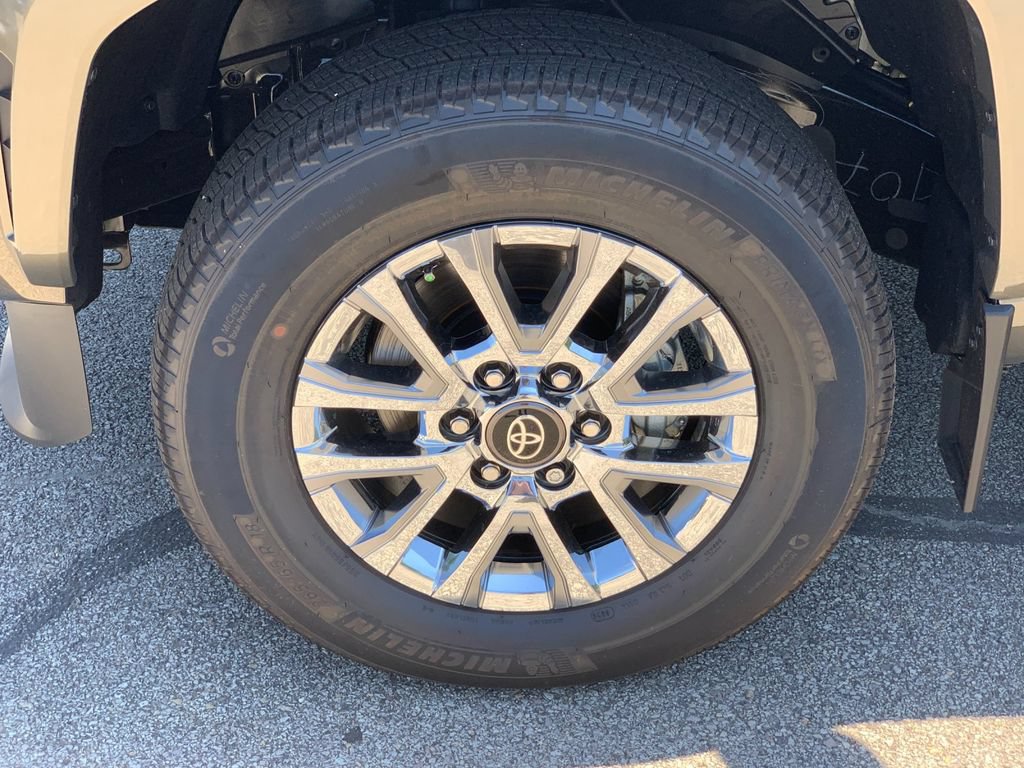 New 2026 Toyota Tacoma Limited AWD/4WD image 30